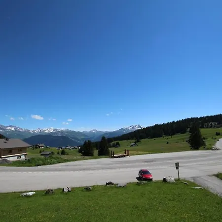 - Avec Garage Pour 4-5 Personnes, Ensoleille, Vue Sur Pistes, Non Fumeur - Fr-1-293-152